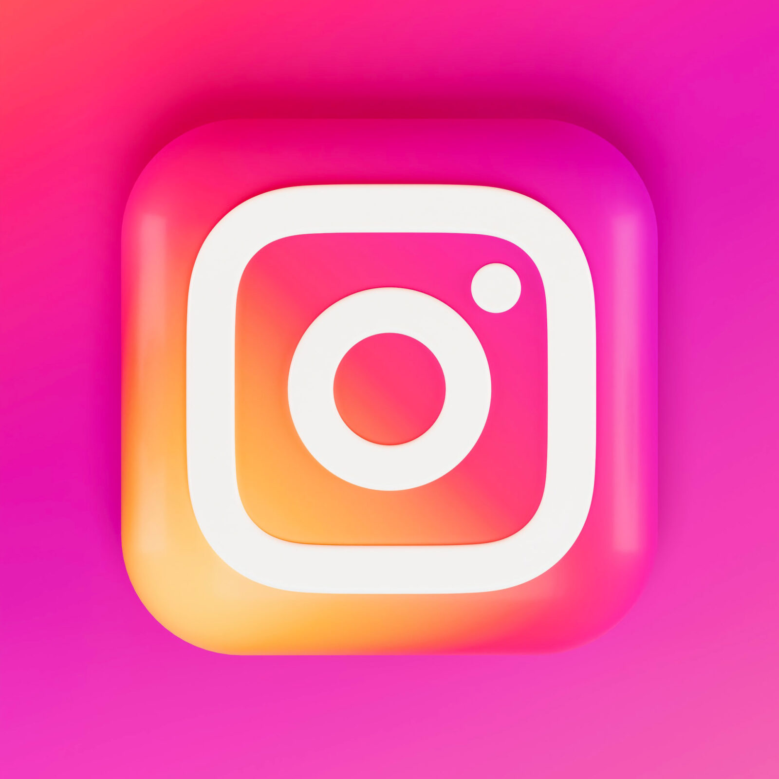 Pourquoi Facebook suspend son projet Instagram Kids ?