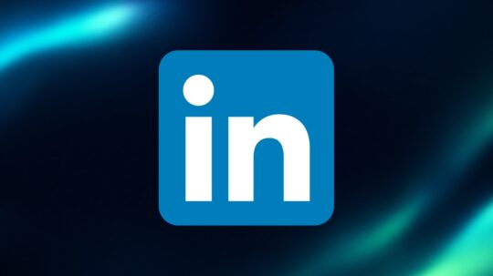LinkedIn teste un fil centré sur le réseau : quelles pistes pour les entreprises ?